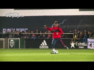 Shkodran mustafi training