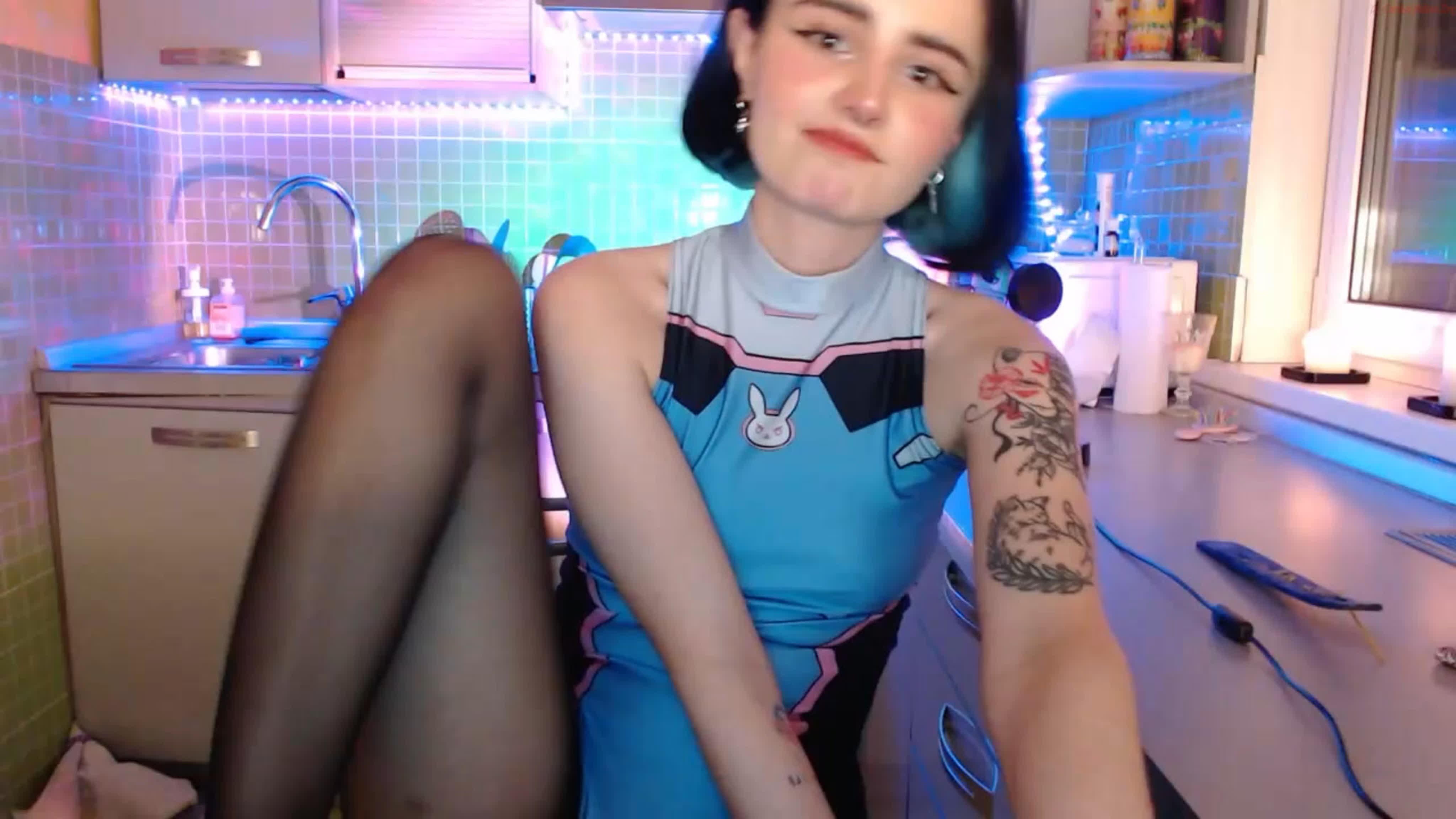 Loonassoftfeet - BEST XXX TUBE