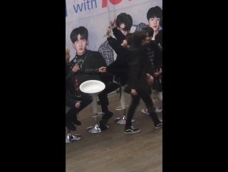 [fancam] 180122~на hi touch 10jam /8 cb