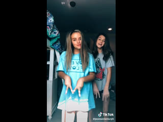 Tiktok 06 10 2019 (@jessiemurphhh)