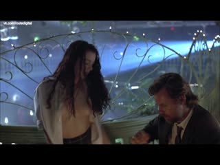 Mia kirshner nude, arsinée (arsinee) khanjian, etc exotica (1994) hd 1080p bluray remux watch online / миа киршнер экзотика