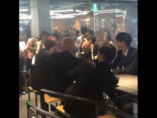 [fantaken] 160928 got7 @ shake shake burger