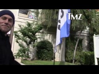 Charlie hunnam im молодые to me but maybe ill live on in the spinoff! tmz