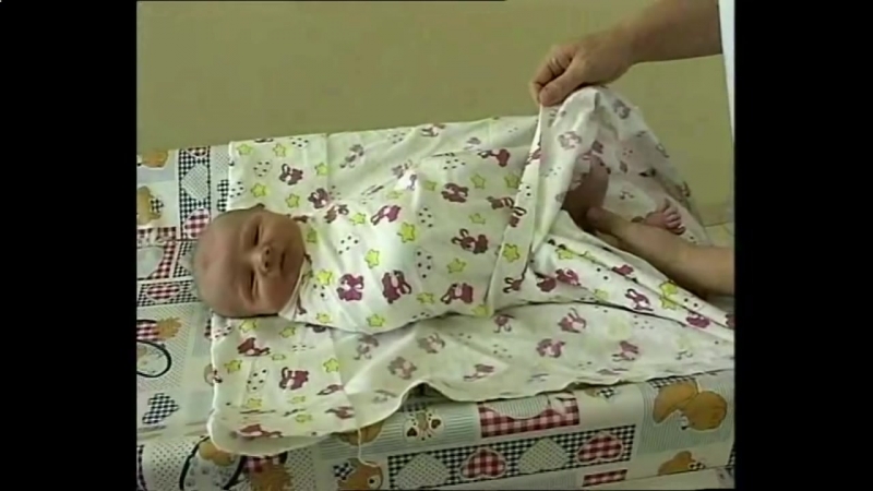 Как правильно пеленать новорожденного ребенка видео про младенцев для мам