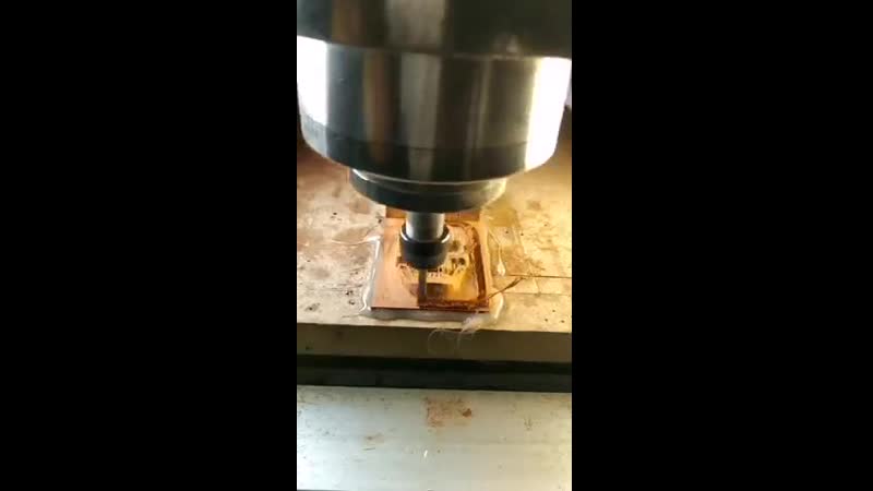 Фрезерный станок с чпу