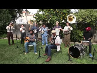 Honky tonk women playing for change live outside