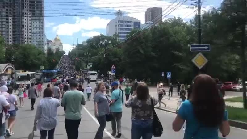Улицу porn video – Я/мы фургал из хабаровска жители города вышли на улицу в поддержку арестованного губернатора сергея фургала