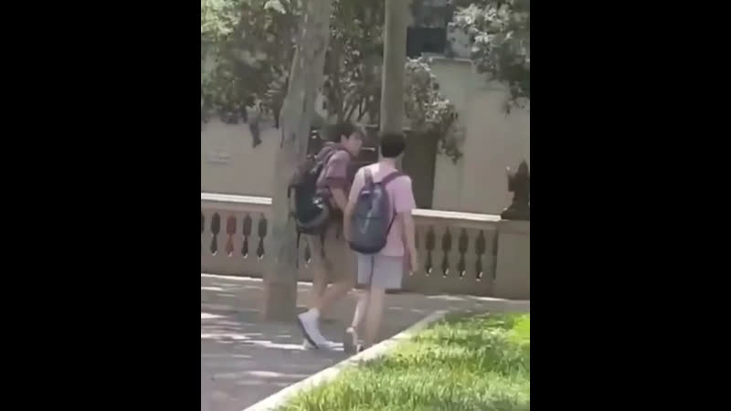 Идём давать пизды