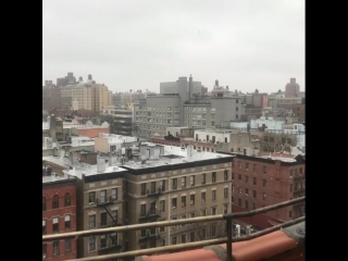 Watching it snow for the 1st time in my life 😍 mornings like these #hello #newyork