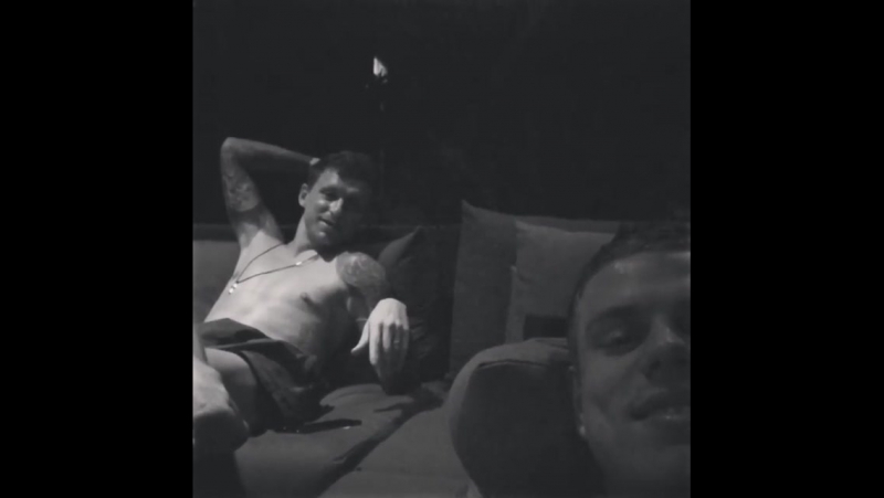 Мамаев и кокорин на мальдивах