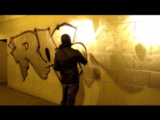 Rasko bombing chrome painting graffiti hd720 mp4