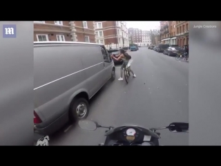 Female cyclist gets revenge on catcalling van driver