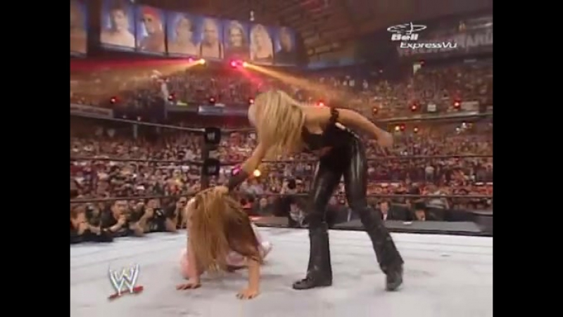 Wrestling online 01 1st women title vs trish stratus wrestlemania 22
