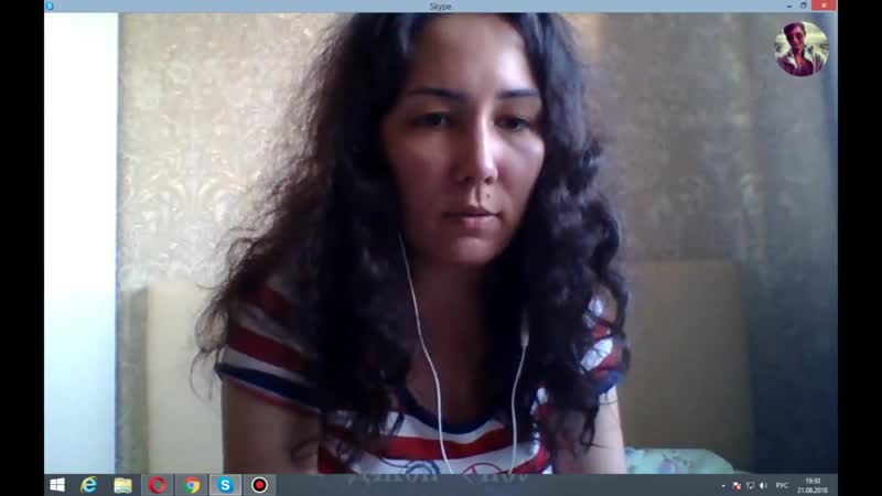 Кира липницкая хочет стать содержанкой и для этого ей нужно пройти кастинг в скайпе