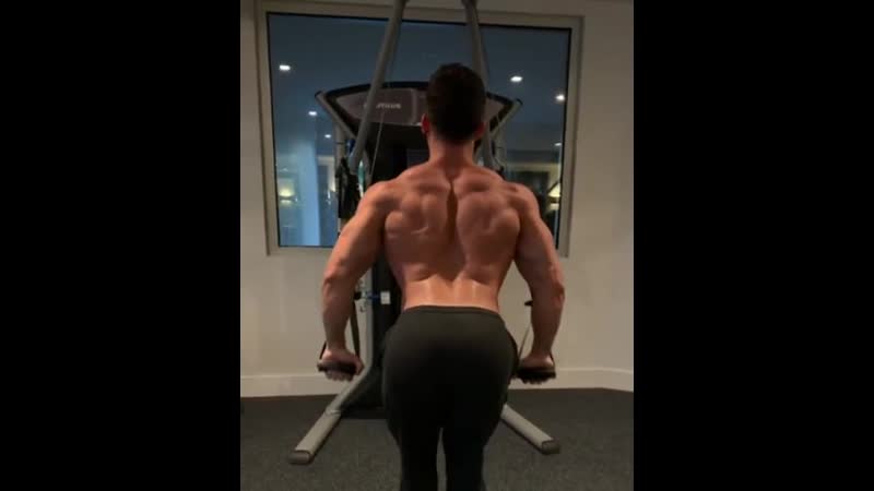 Мощно прорабатываем спину 1