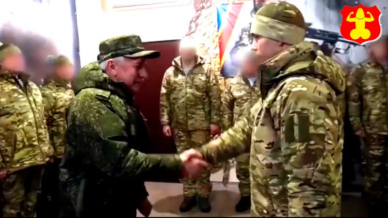 Замминистра обороны россии генерал полковник виктор горемыкин вручил государственные награды тульским десантникам