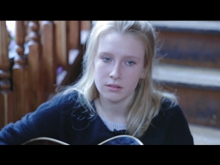 Billie marten out of the black (live)