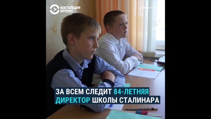 В школе на уроках труда работа на огороде