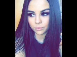 @hungvanngo little #tbt from the time we got @selenagomez ready for the #amas @britneyspears 🔥🔥🔥🔥🔥❤️❤️ #americanmusicawards sty