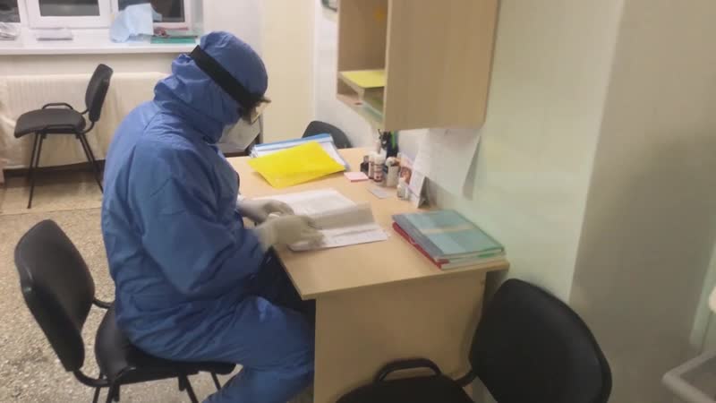 Специалисты сводного медицинского отряда минобороны россии помогают курганским медикам