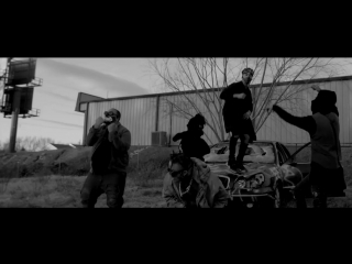 Lil skies lettuce sandwich