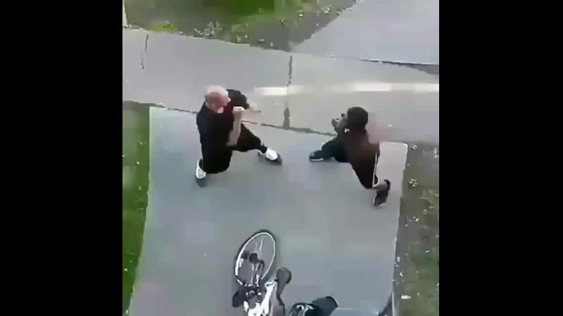 Niggaz fight from the ghetto