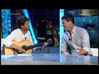 Luke evans canta cielito lindo