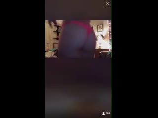 Фитнес девочка крутит жопой в перископе, не секс porn sex знакомства анал хентай домашнее студентка не секс hot p