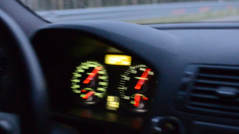 Volvo s40 170hp vs toyota camry v50 2 5 181hp