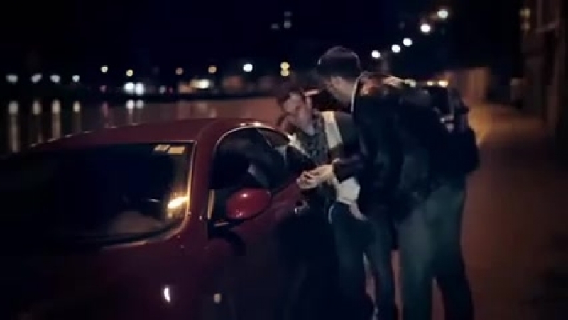 Сябра! не будзь абыякавы! не прахадзі міма дапамажы чалавеку! #пьяныйводитель