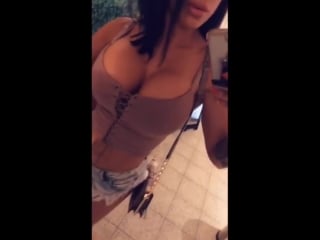 Sexy model savanna rehm 😂🍸