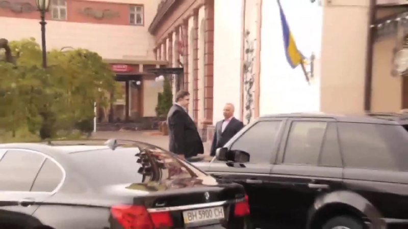 Видео, из за которого аваков облил саакашвили водой