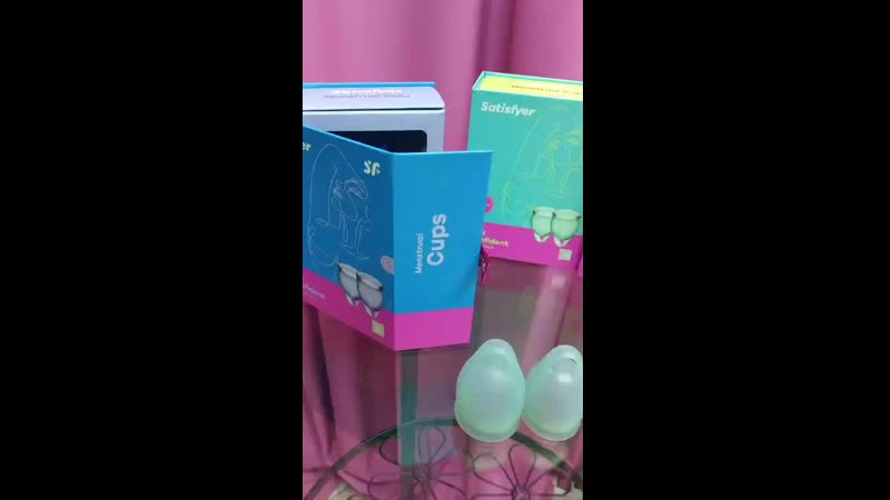 Менструальные чаши satisfyer