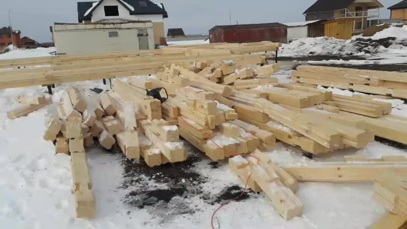 Сборка на установленных винтовых сваях