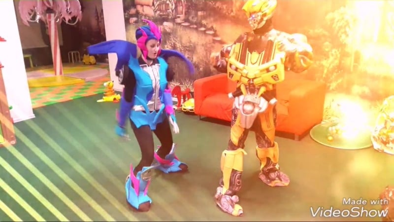 Трансформеры арси и бамблби