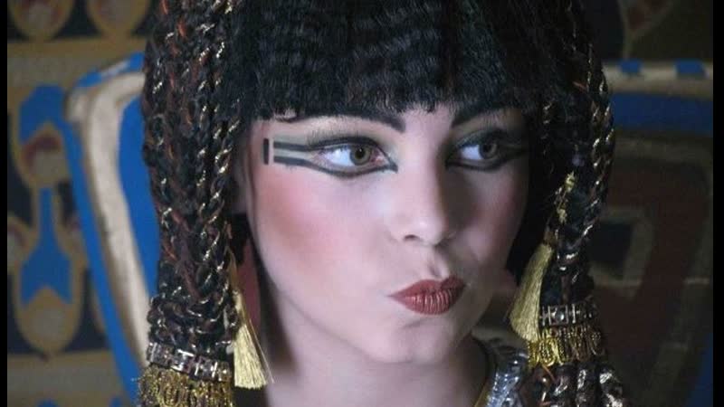 Фантастическая комедия **азирис нуна**