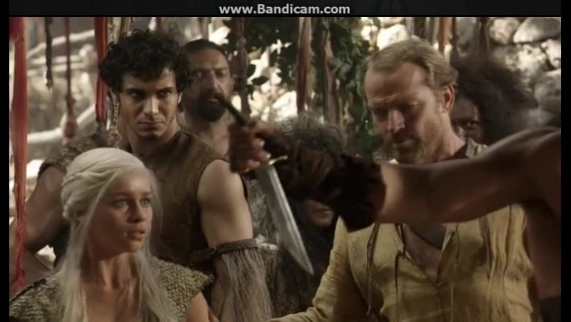 Игра престолов кхал дрого заступается за дейенерис) мило)