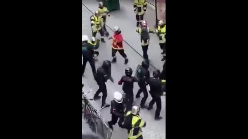 Don't mess with the firefighters in france