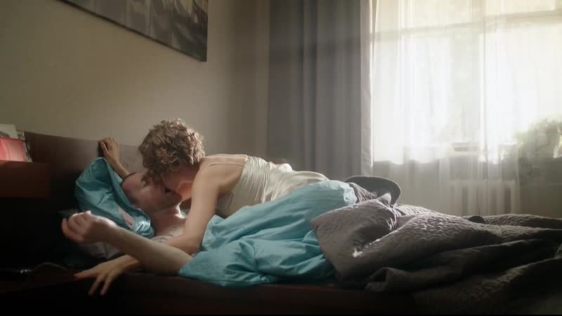 Постельная сцена с татьяной волковой в сериале бывшие (2018)