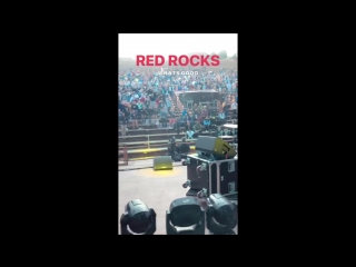 Droeloe red rocks