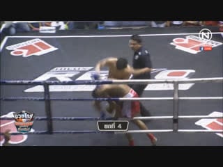 Колени и локти несколько жёстких финишей muay thai super champ, max muay thai, kiatphet super fight