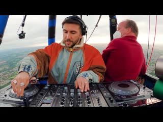 Hot since 82 | recovery (hot air balloon set)