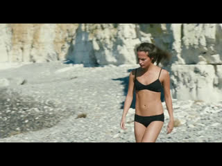 Алисия викандер (alicia vikander) голая в фильме «погружение» (2017)