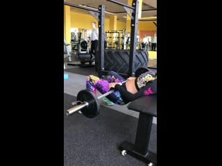 Ягодичный мостик