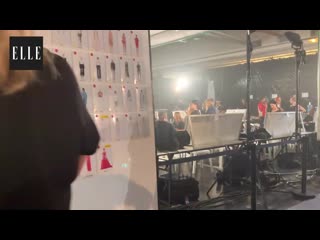 #ellesinfiltre avec gigi et bella hadid en backstage du défilé off white printemps été 2020