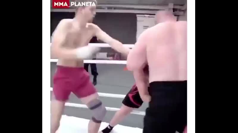 Непробиваемый