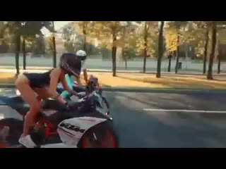 Мотоциклистки motociclisti (девушки красотки секси pretty girls sexy)