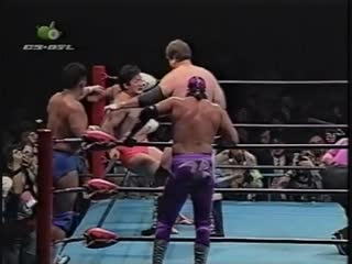 Kenta kobashi/jun akiyama/the eagle vs stan hansen/takao omori/bobby duncum jr