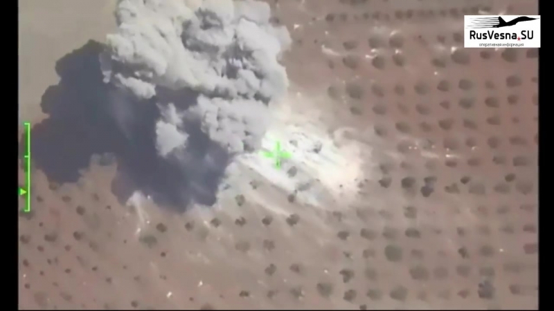 Сирия 31 05 2018 авиаудар с по артиллерийскому орудию боевиков на севере провинции хама