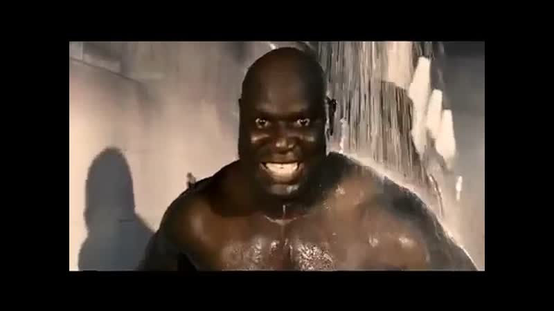 Смотри, вон мыло упало